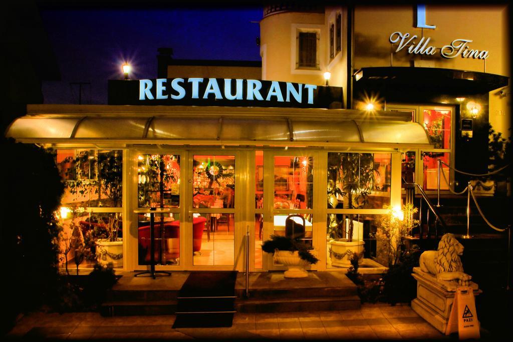 Hotel Vila Tina Zagreb Exterior foto